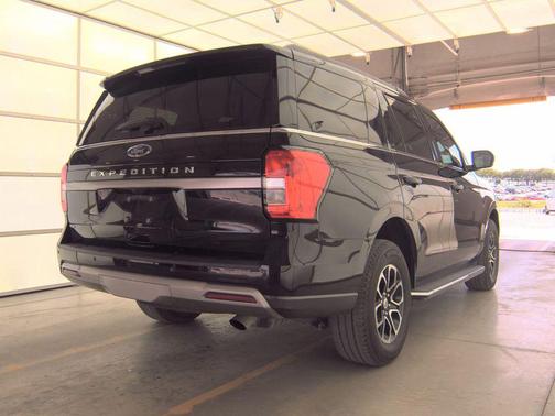 Agate Black Metallic 2023 Ford Expedition XLT