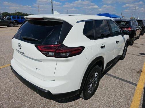 2024 Nissan Rogue S