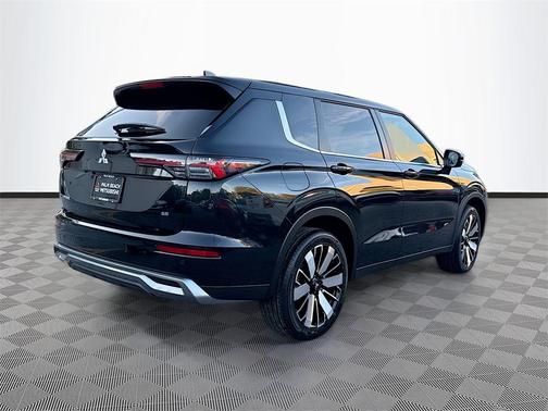 2025 Mitsubishi Outlander SE 2.5 2WD