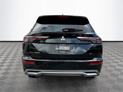 2025 Mitsubishi Outlander SE 2.5 2WD