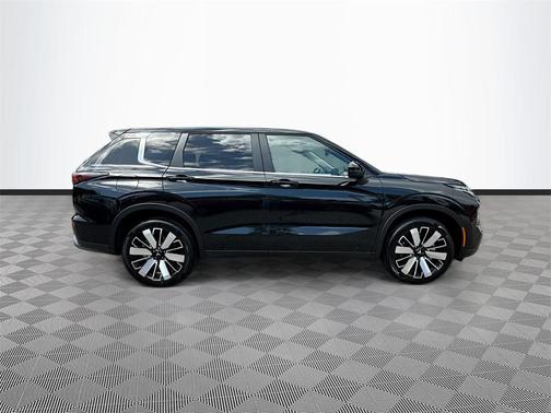 2025 Mitsubishi Outlander SE 2.5 2WD