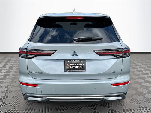 2026 Mitsubishi Outlander SE 1.5T 2WD