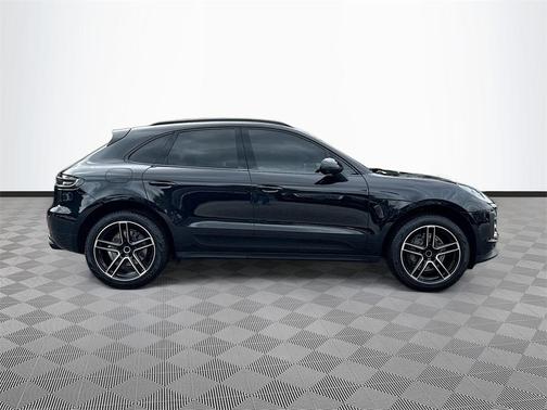 2021 Porsche Macan S