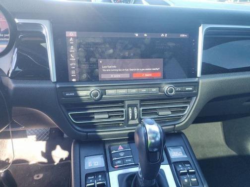 2021 Porsche Macan S