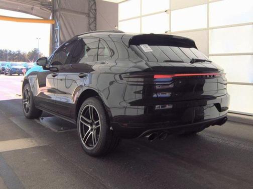 2021 Porsche Macan S