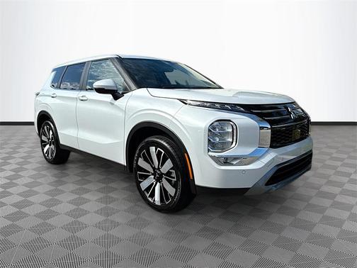 2025 Mitsubishi Outlander SE 2.5 2WD