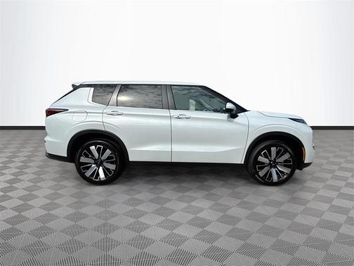 2025 Mitsubishi Outlander SE 2.5 2WD
