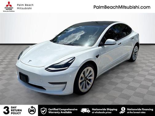 Pearl White Multi-Coat 2022 Tesla Model 3 Standard Range