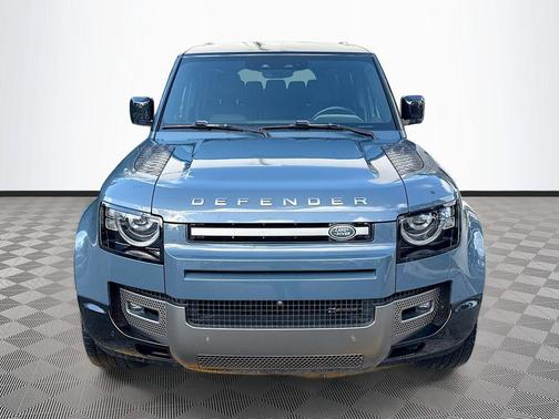 2022 Land Rover Defender 110 X-Dynamic SE