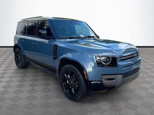 2022 Land Rover Defender 110 X-Dynamic SE