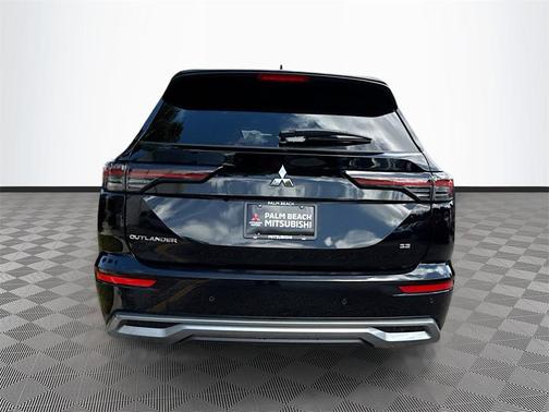 2025 Mitsubishi Outlander SE 2.5 2WD