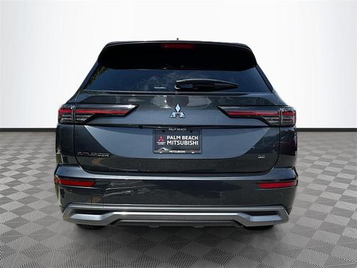 2025 Mitsubishi Outlander SE 2.5 2WD