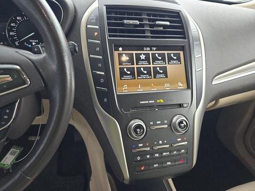 2017 Lincoln MKC Premiere