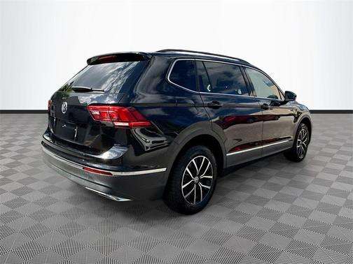 2021 Volkswagen Tiguan 2.0T SE R-Line Black