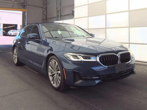Phytonic Blue Metallic 2022 BMW 530 i xDrive