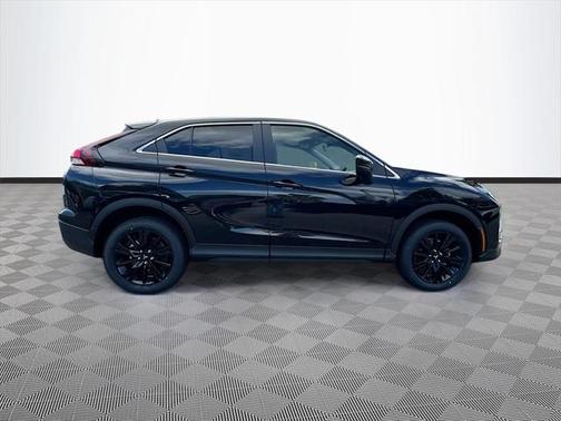 2025 Mitsubishi Eclipse Cross LE