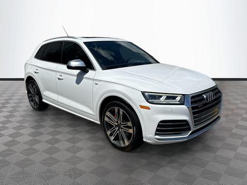 Ibis White 2018 Audi SQ5 3.0T Prestige