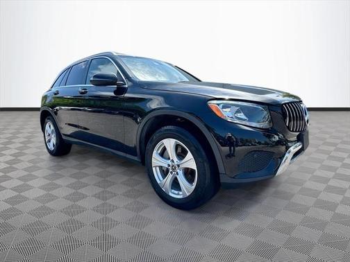 2017 Mercedes-Benz GLC 300 Base