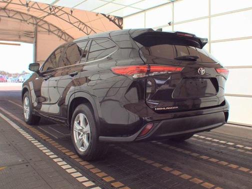 2021 Toyota Highlander L