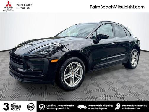 Black 2022 Porsche Macan Macan