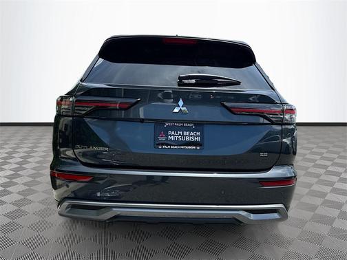 2025 Mitsubishi Outlander SE 2.5 2WD