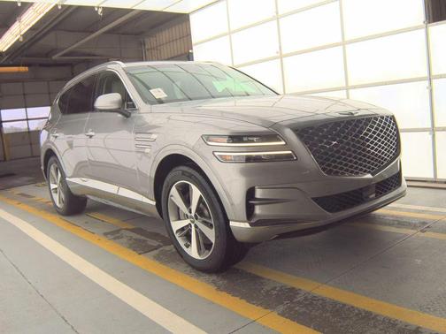 Savile Silver 2023 Genesis GV80 3.5T