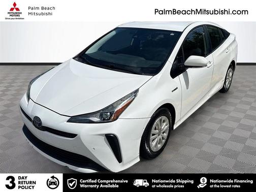 2019 Toyota Prius LE