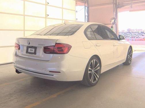 2018 BMW 330 330i