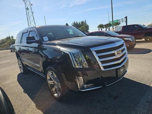 2018 Cadillac Escalade Premium Luxury