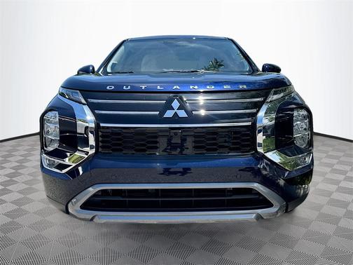 2025 Mitsubishi Outlander SE 2.5 2WD