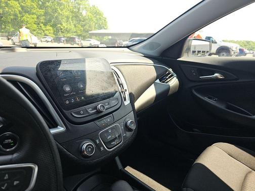 Summit White 2023 Chevrolet Malibu 1LS