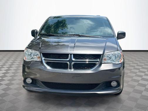 Granite Pearlcoat 2020 Dodge Grand Caravan SXT