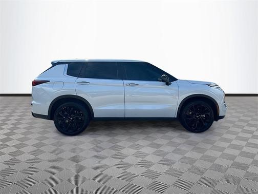 2024 Mitsubishi Outlander SE Black Edition S-AWC