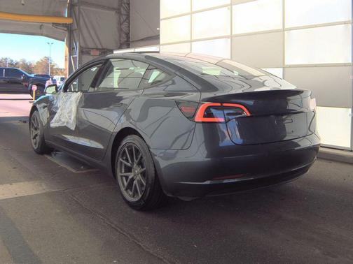 Gray 2018 Tesla Model 3 Long Range