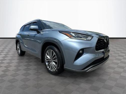 2020 Toyota Highlander Platinum