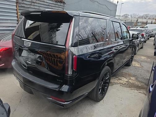 2022 Cadillac Escalade Sport Platinum