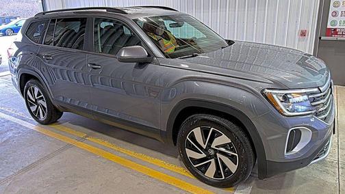 Gray 2025 Volkswagen Atlas 2.0T SE w/Technology 4MOTION