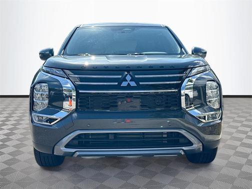 2025 Mitsubishi Outlander SE 2.5 2WD