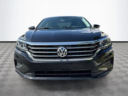 2022 Volkswagen Passat 2.0T SE