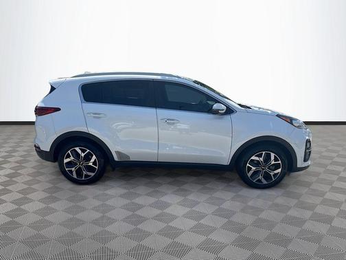 Snow White Pearl 2020 Kia Sportage EX