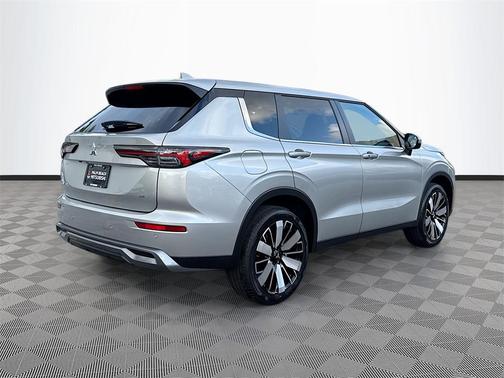 2025 Mitsubishi Outlander SE 2.5 2WD