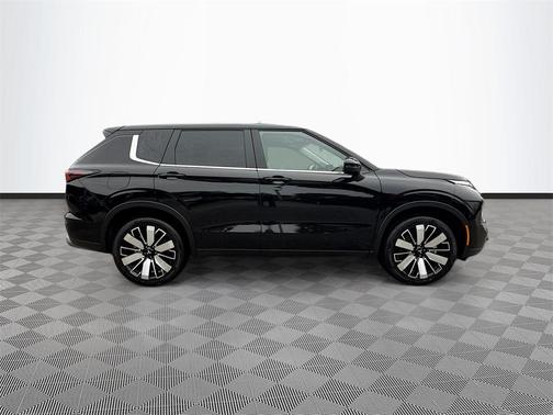 2025 Mitsubishi Outlander SE 2.5 2WD