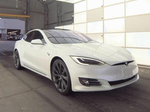 2021 Tesla Model S Long Range