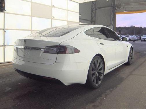 2021 Tesla Model S Long Range