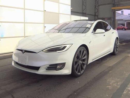 2021 Tesla Model S Long Range
