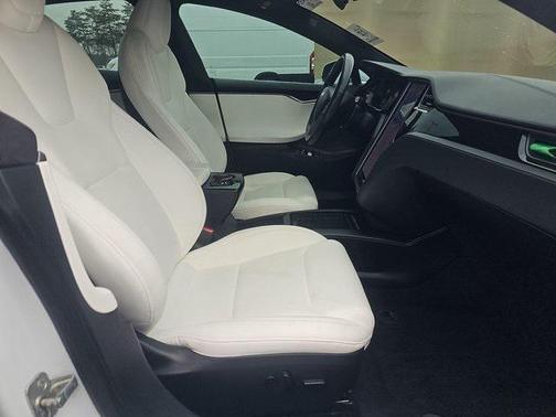 2021 Tesla Model S Long Range