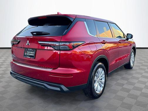 Red Diamond 2026 Mitsubishi Outlander ES 1.5T 2WD