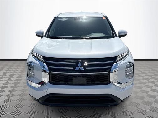 2026 Mitsubishi Outlander ES 1.5T 2WD