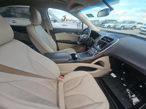 2018 Lincoln MKX Select