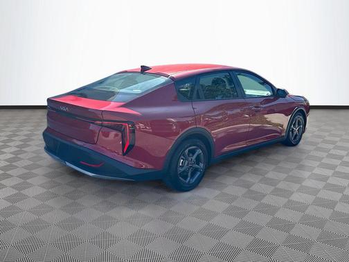 Currant Red 2026 Kia K4 LXS